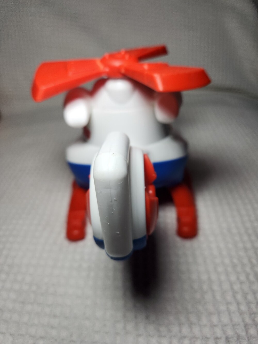 Fisher-Price Little People White, Red and Orange Rescue Chopper with Pilot - Picture 5 of 9